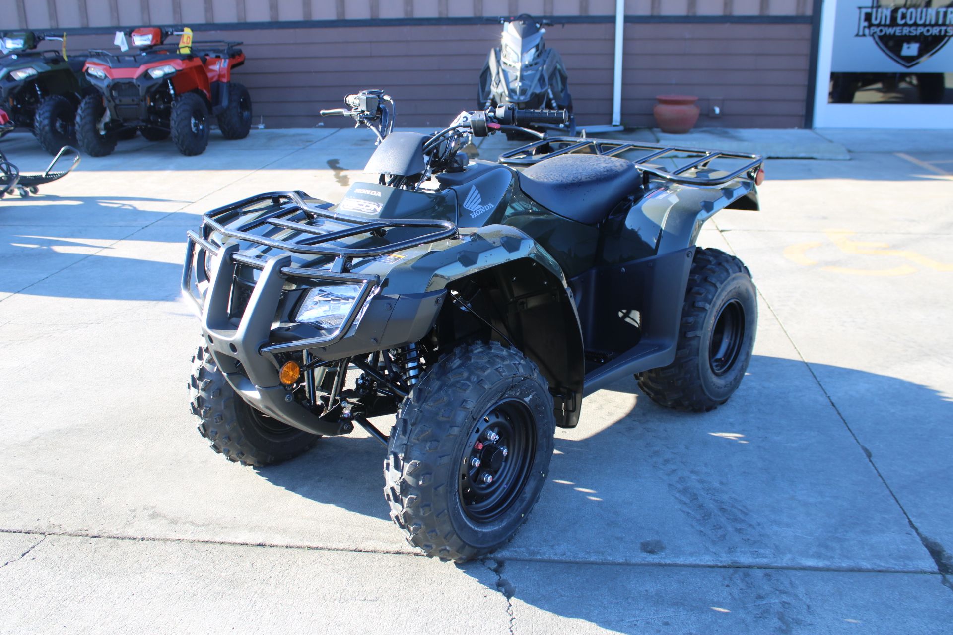 2026 Honda FourTrax Recon in The Dalles, Oregon - Photo 3