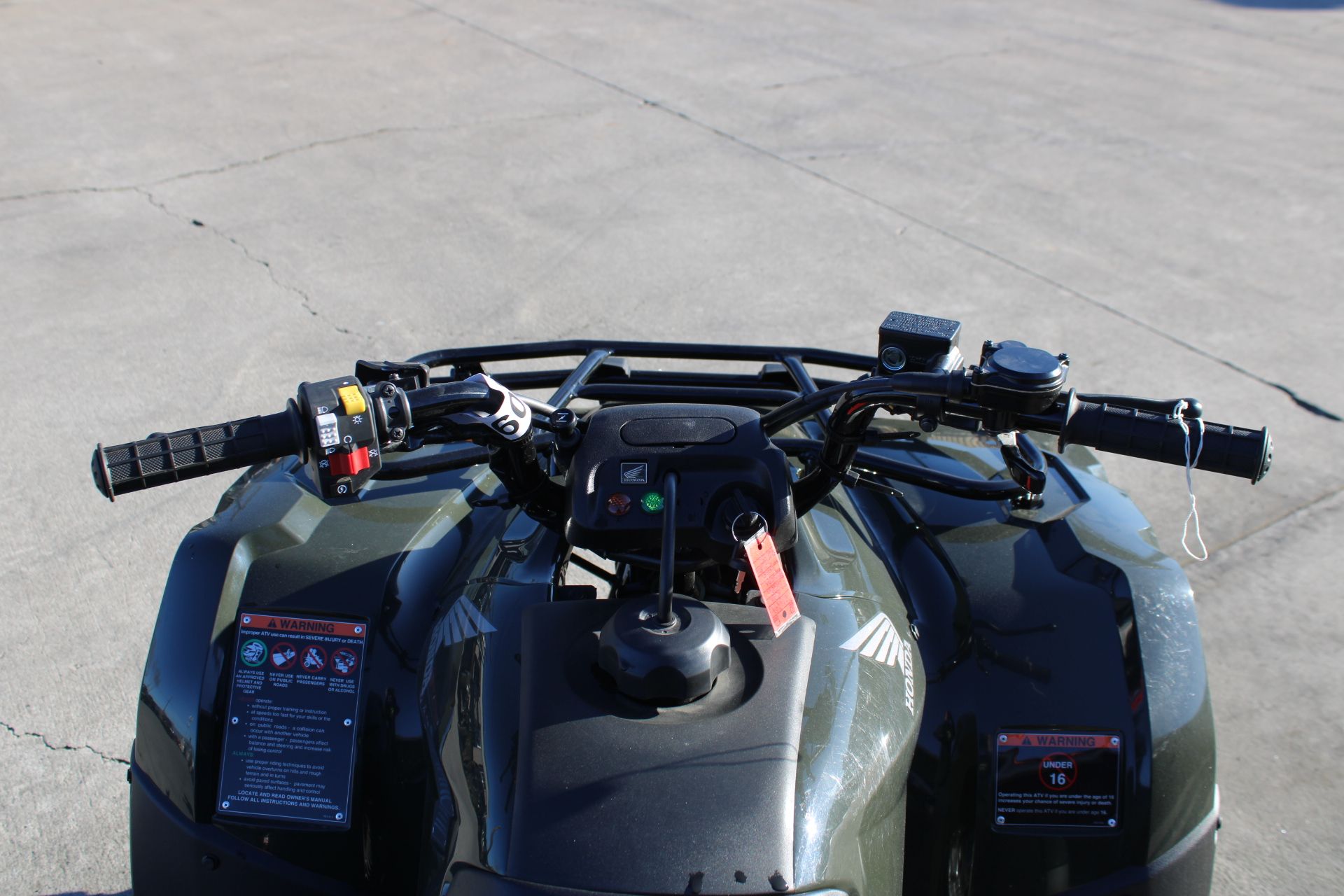 2026 Honda FourTrax Recon in The Dalles, Oregon - Photo 9