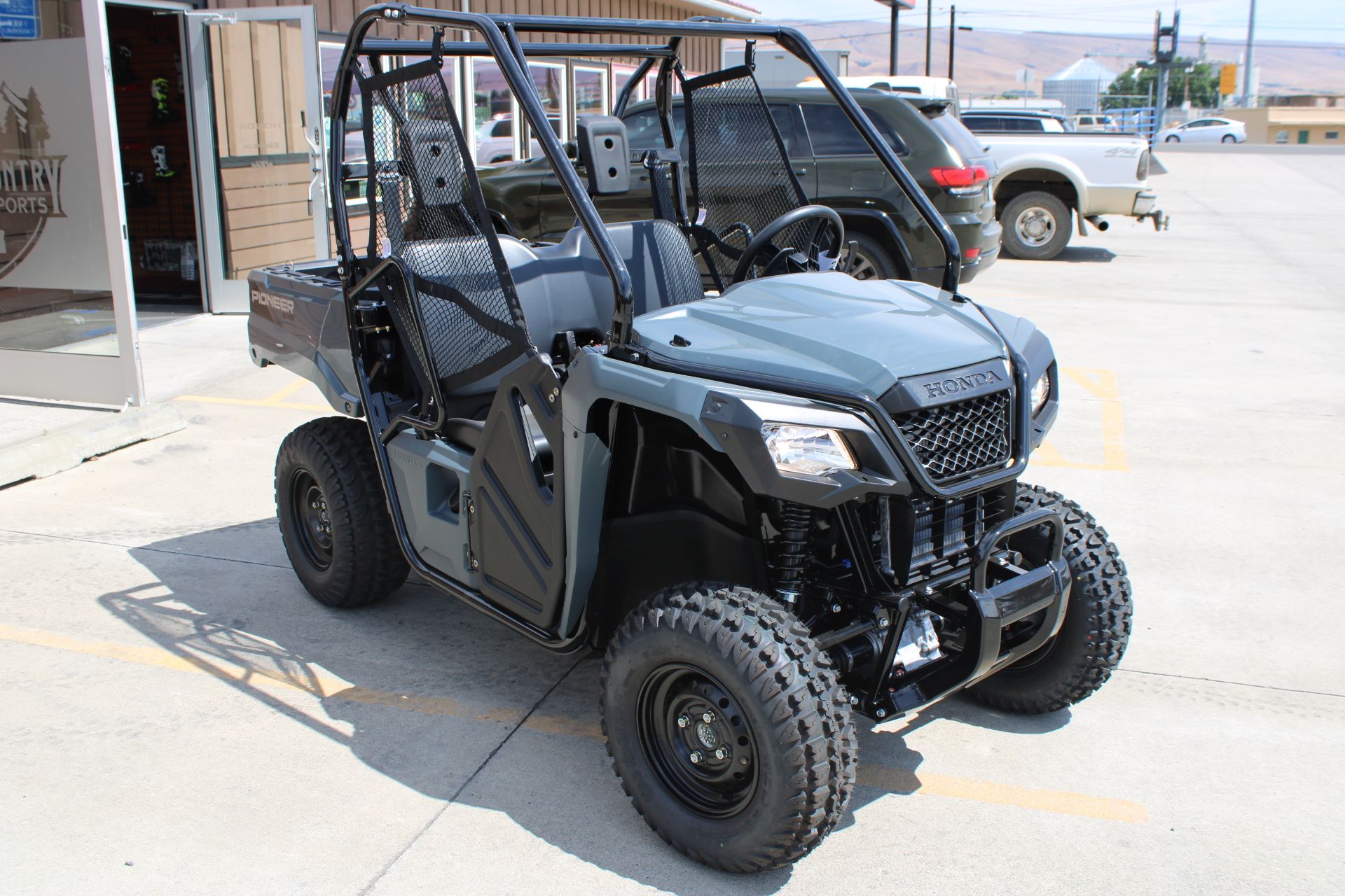 2025 Honda Pioneer 520 in The Dalles, Oregon - Photo 1