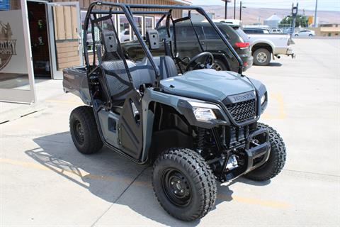 2025 Honda Pioneer 520 in The Dalles, Oregon - Photo 1
