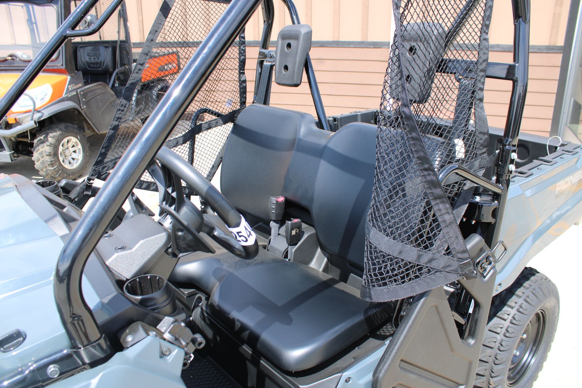 2025 Honda Pioneer 520 in The Dalles, Oregon - Photo 10