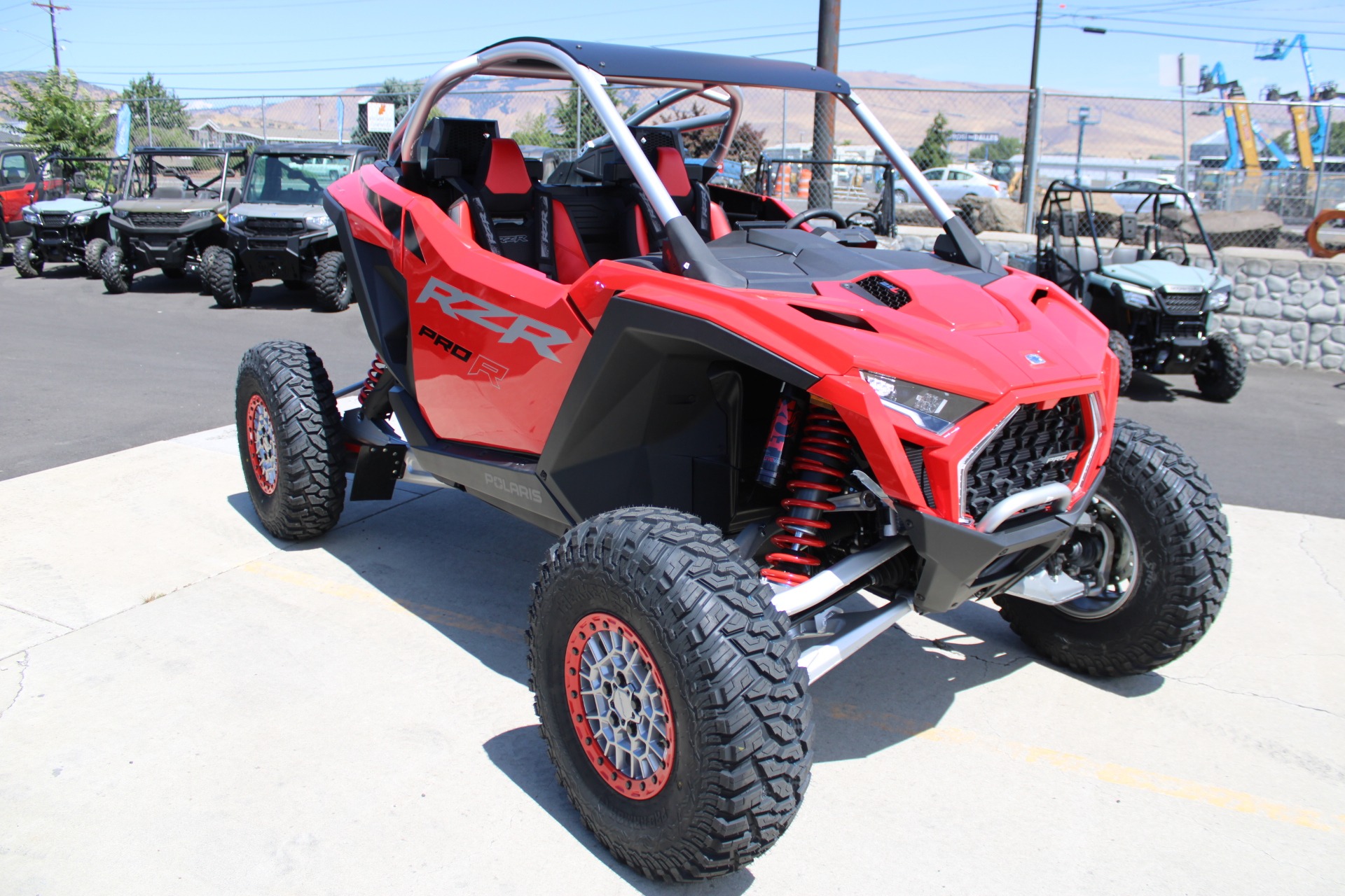 2026 RZR Pro R Ultimate