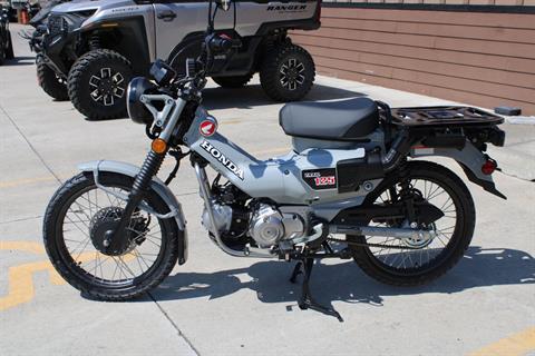 2025 Honda Trail125 in The Dalles, Oregon - Photo 4