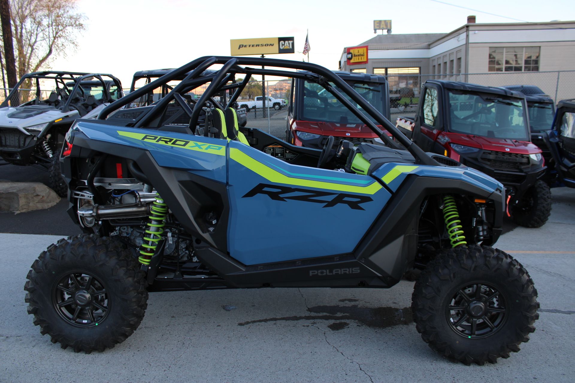 2025 Polaris RZR PRO XP Premium in The Dalles, Oregon - Photo 4