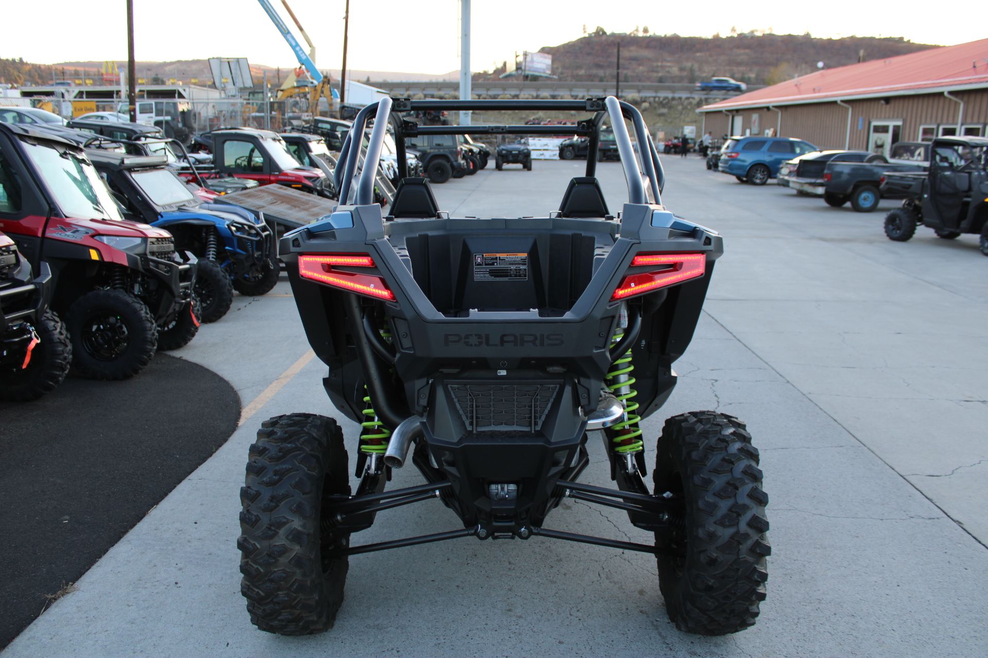 2025 Polaris RZR PRO XP Premium in The Dalles, Oregon - Photo 6