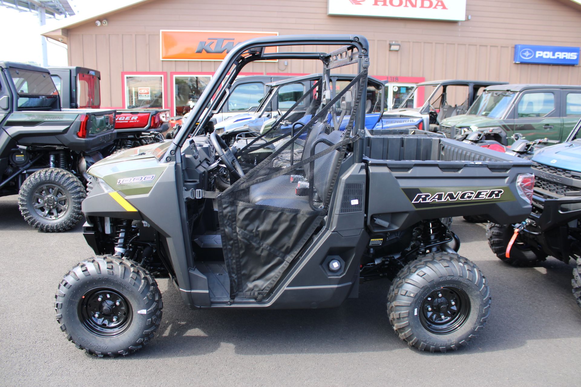 2025 Polaris Ranger 1000 in The Dalles, Oregon - Photo 3