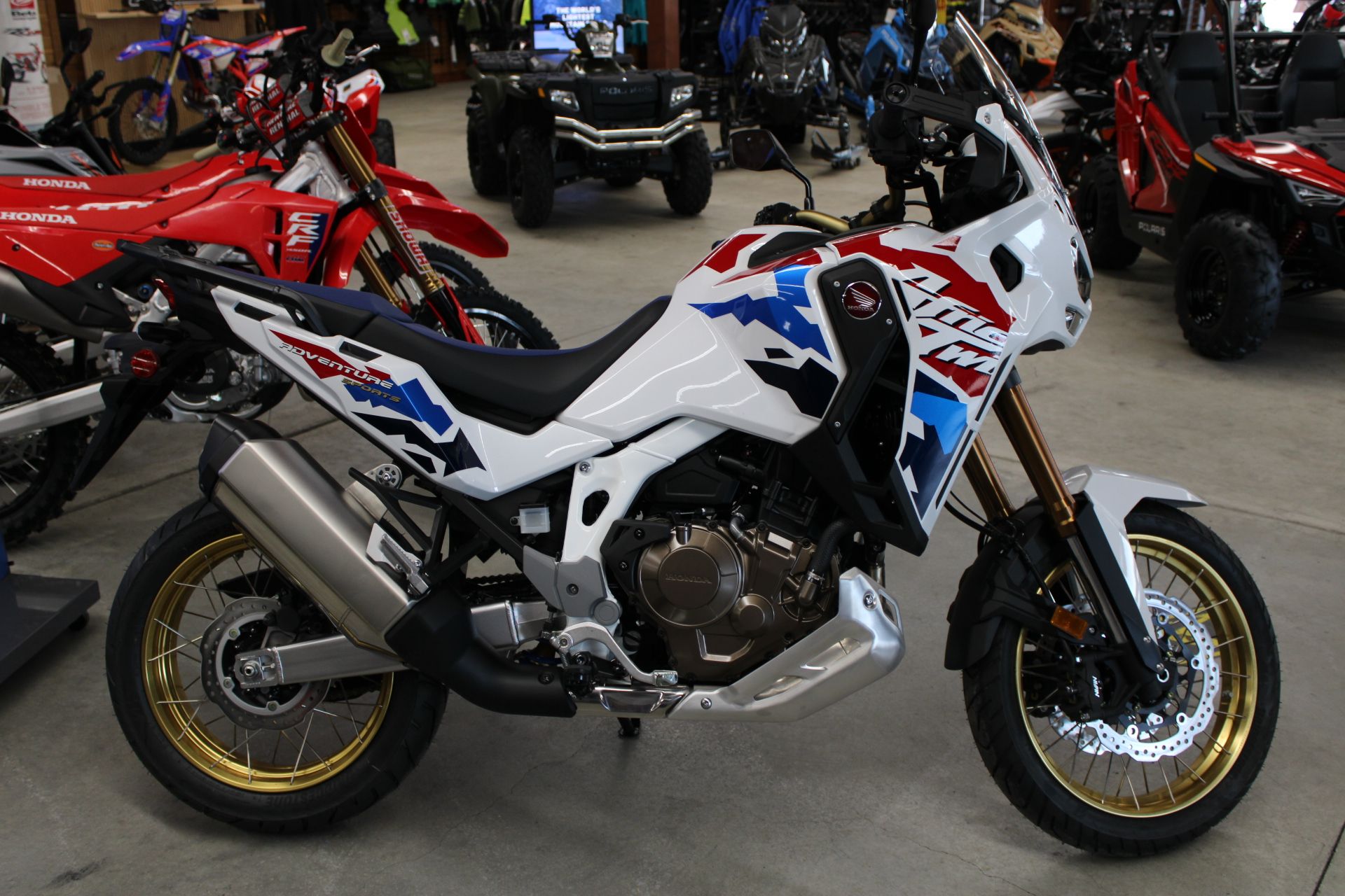 2025 Honda Africa Twin Adventure Sports ES in The Dalles, Oregon - Photo 2