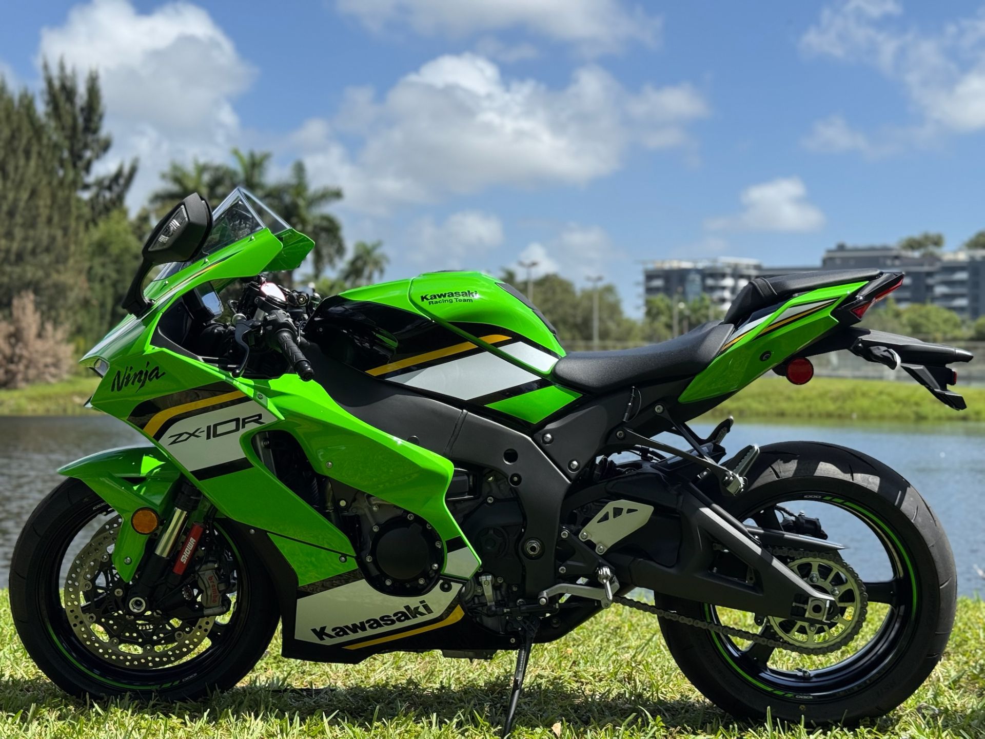 NA New 2025 Kawasaki Ninja ZX-10R KRT Edition ABS, North