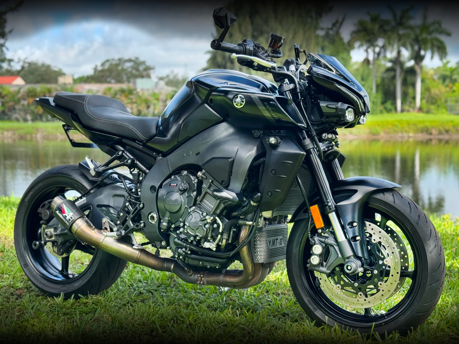2023 Yamaha MT-10 1