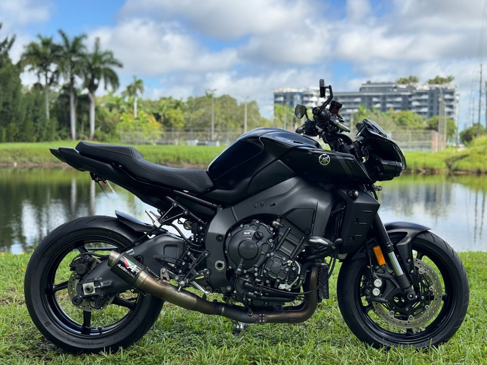 2023 Yamaha MT-10 2