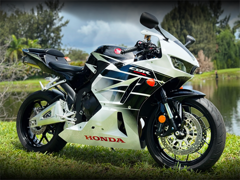 Used 2016 Honda CBR600RR Black White Motorcycles in North