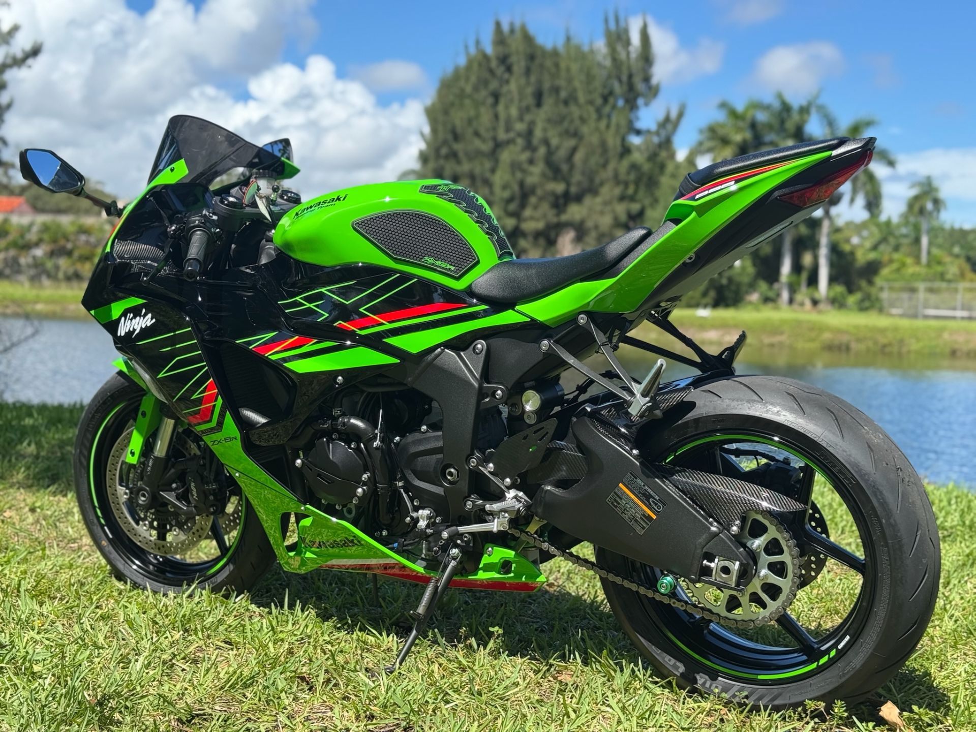 キョ Used 2024 Kawasaki Ninja ZX-6R Green | Motorcycles in North