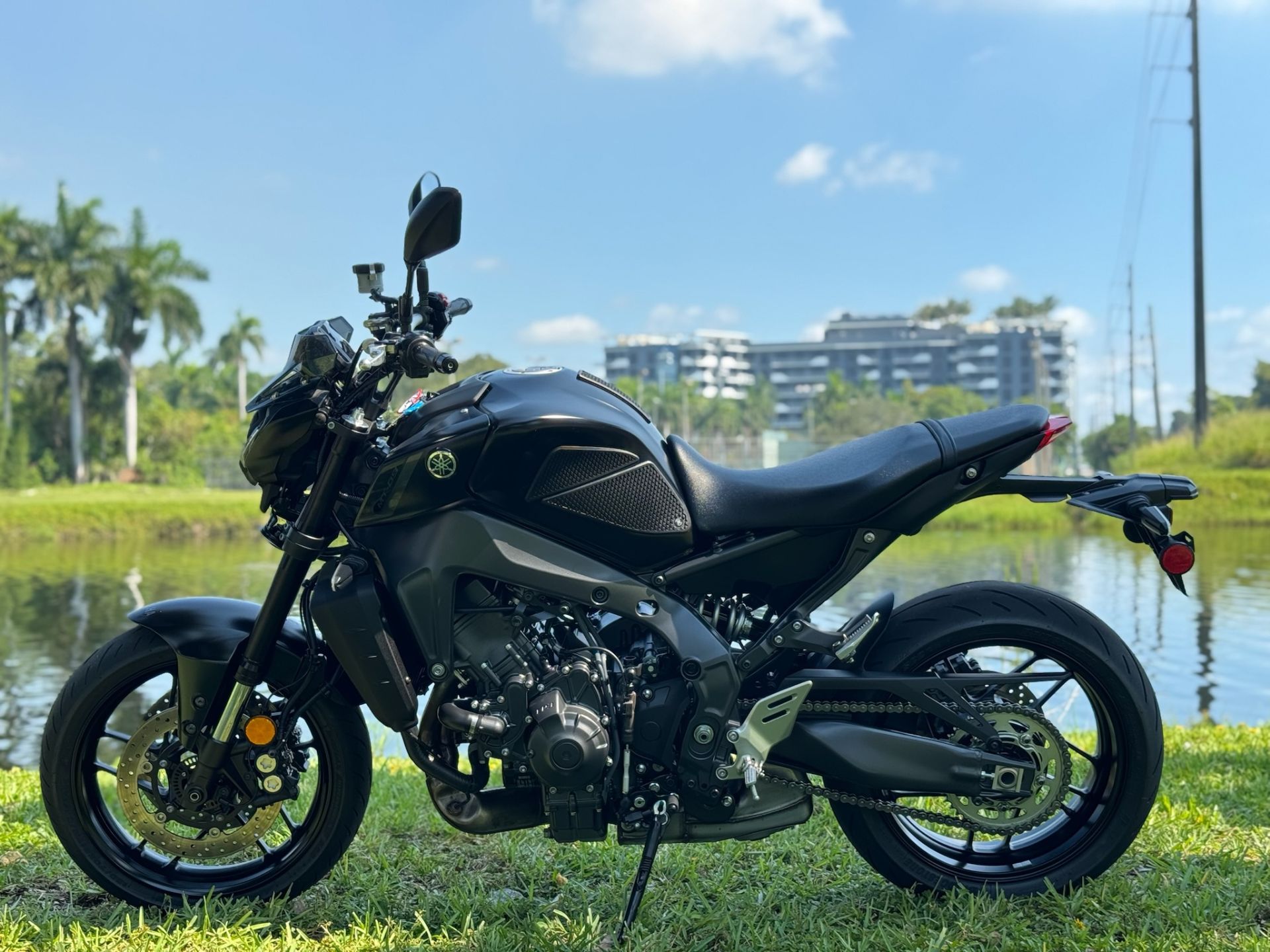 2022 Yamaha MT-09 12