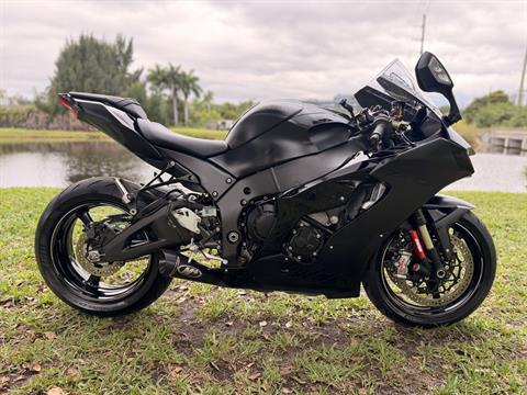 Used 2025 Kawasaki Ninja ZX-10R Metallic Flat Spark Black / Ebony