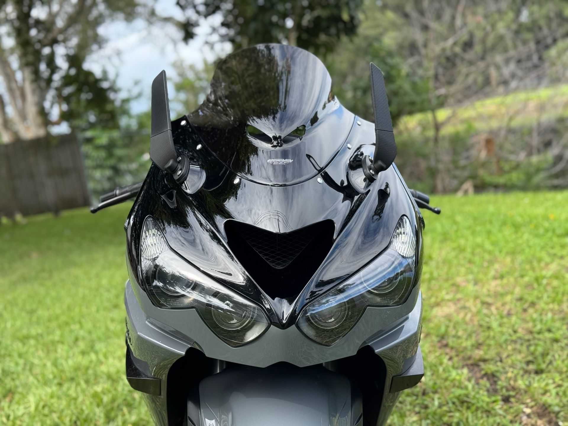 Used 2018 Kawasaki Ninja ZX-14R ABS SE Pearl Storm Gray / Ebony