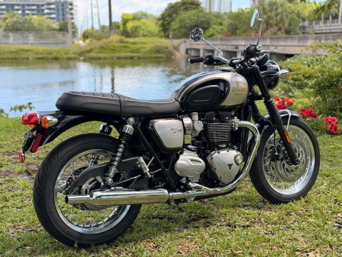 洋楽 TUNE TOWNE XI New 2025 Triumph Bonneville T120, Burleson TX | Specs, Price