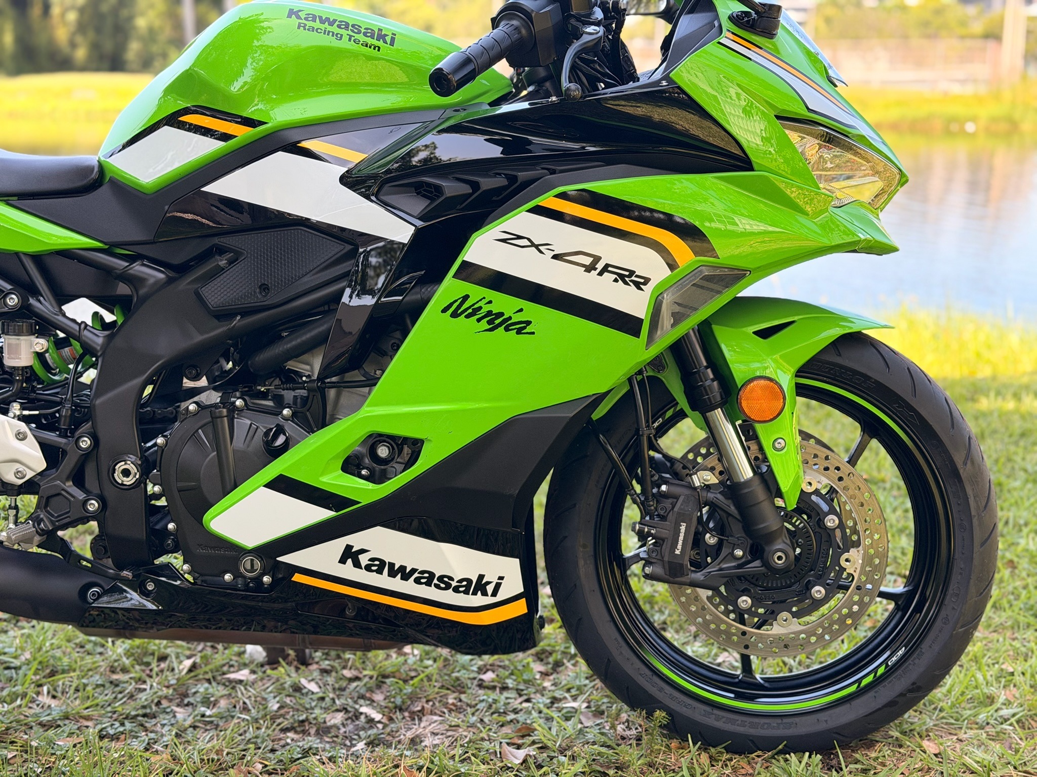 2025 Kawasaki Ninja® ZX-4RR ABS 5