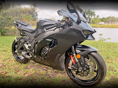 Used 2024 Kawasaki Ninja ZX-10R ABS Metallic Flat Spark Black
