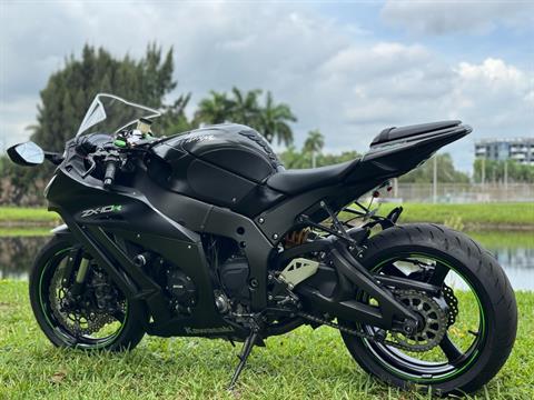【MAASA】 2025 Kawasaki Ninja® ZX™-10R Base | East Bay Motorsports