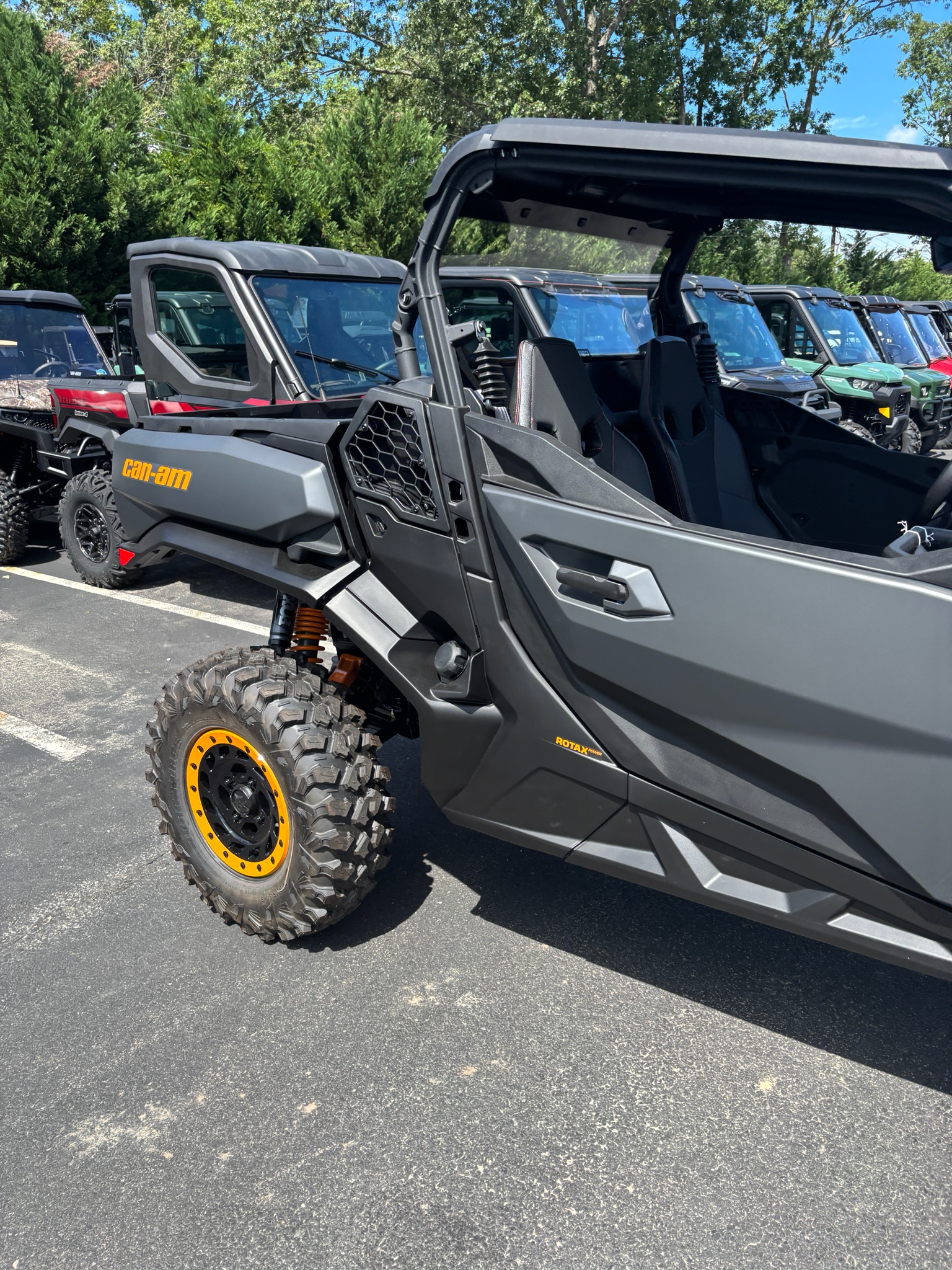 2026 Can-Am™ Commander XT-P 5