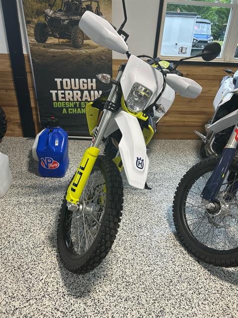 New 2024 Husqvarna 701 Enduro Motorcycles in NJ HUS769787