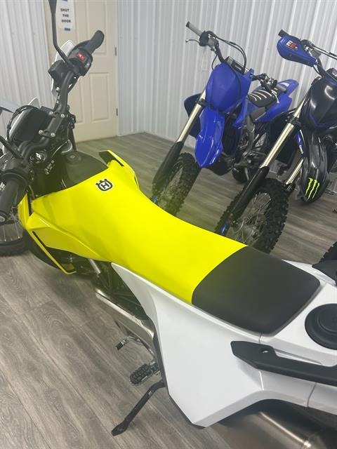 2026 Husqvarna 701 Supermoto 8