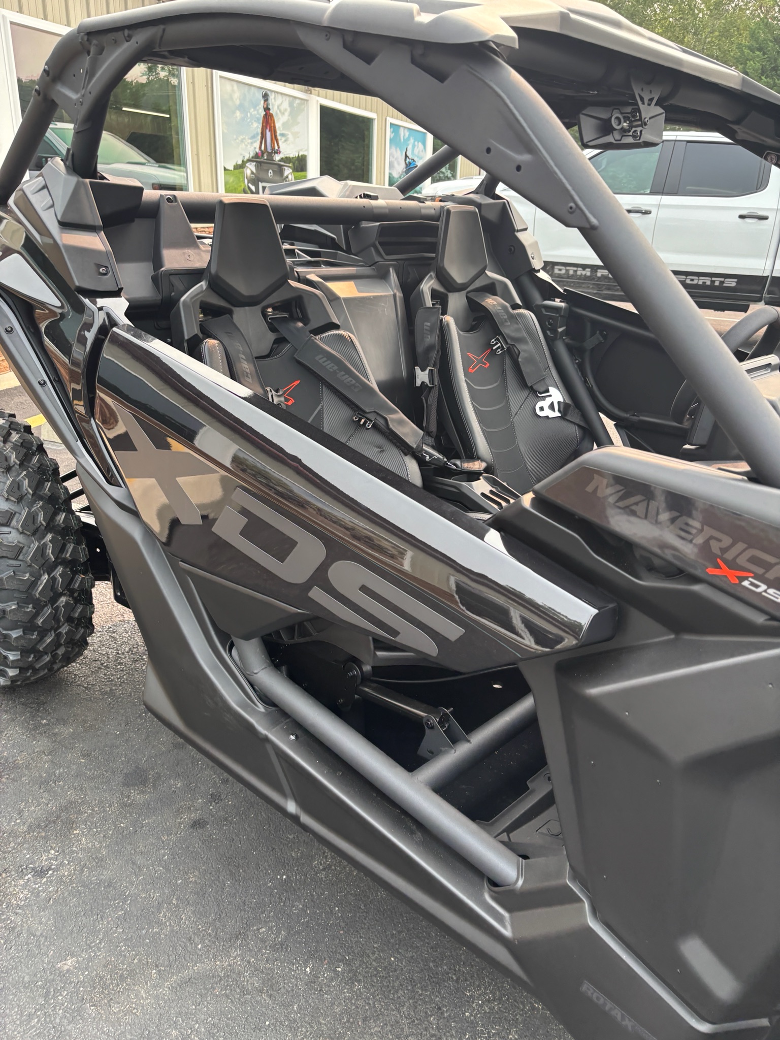 2026 Can-Am™ Maverick X3 X DS TURBO RR 8