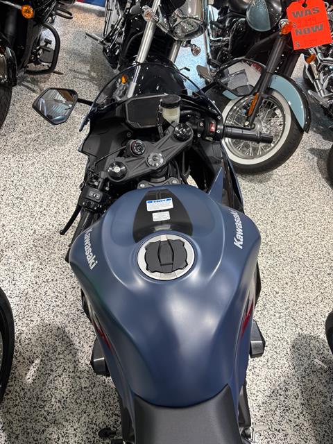 New 2027 Kawasaki Ninja® ZX™-6R ABS | Motorcycles in NJ