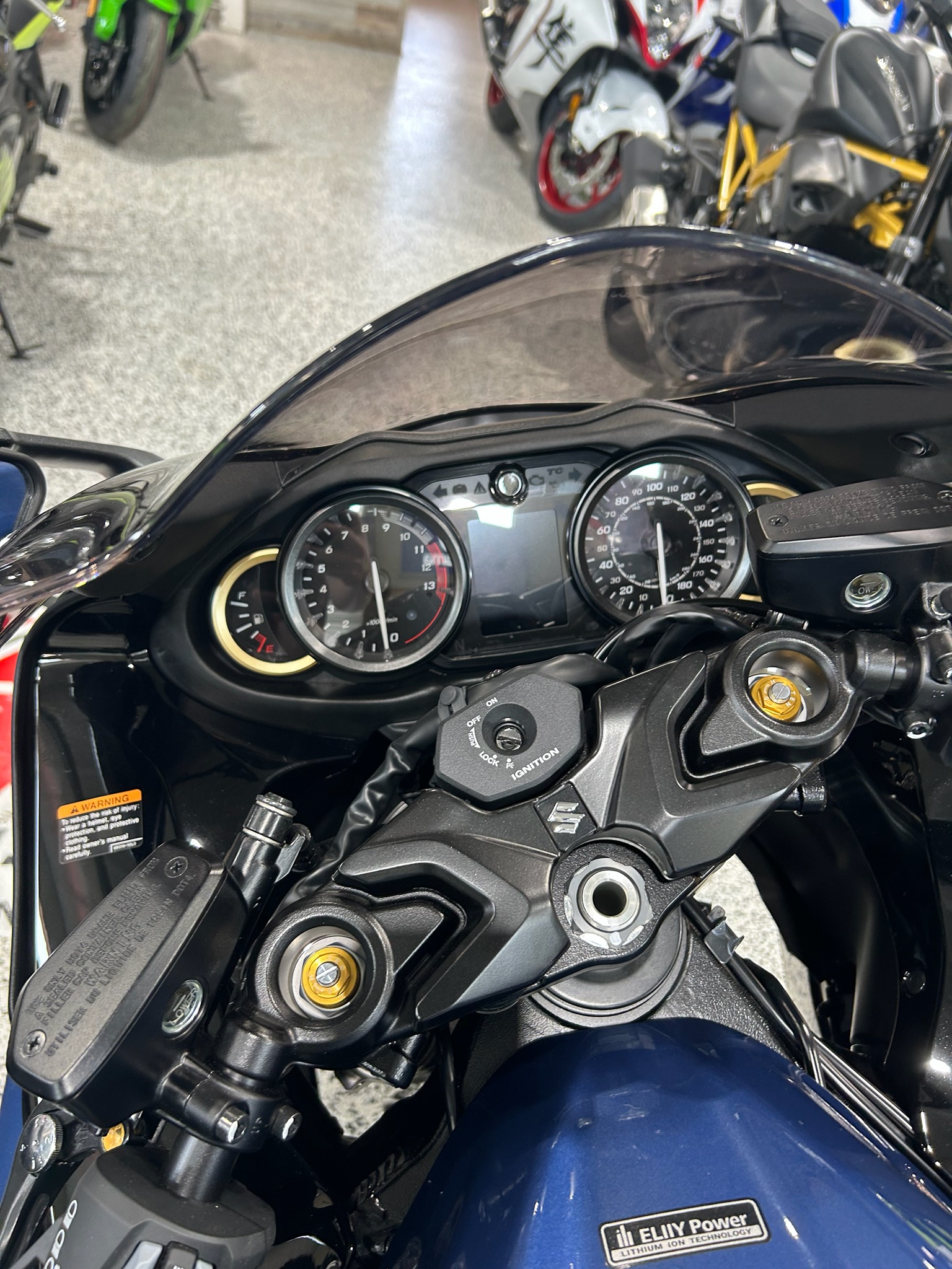 2027 Suzuki Hayabusa 8