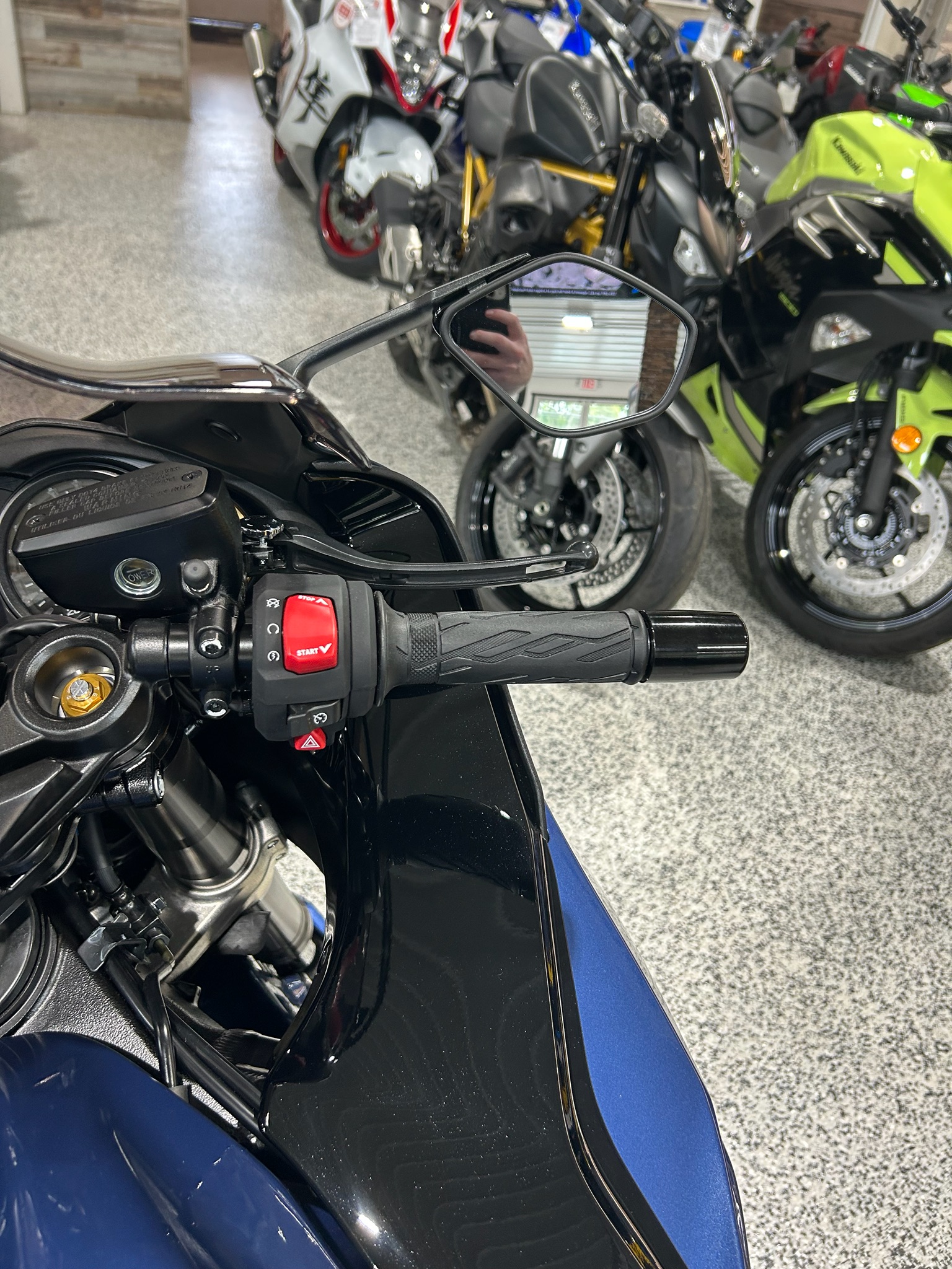2027 Suzuki Hayabusa 9