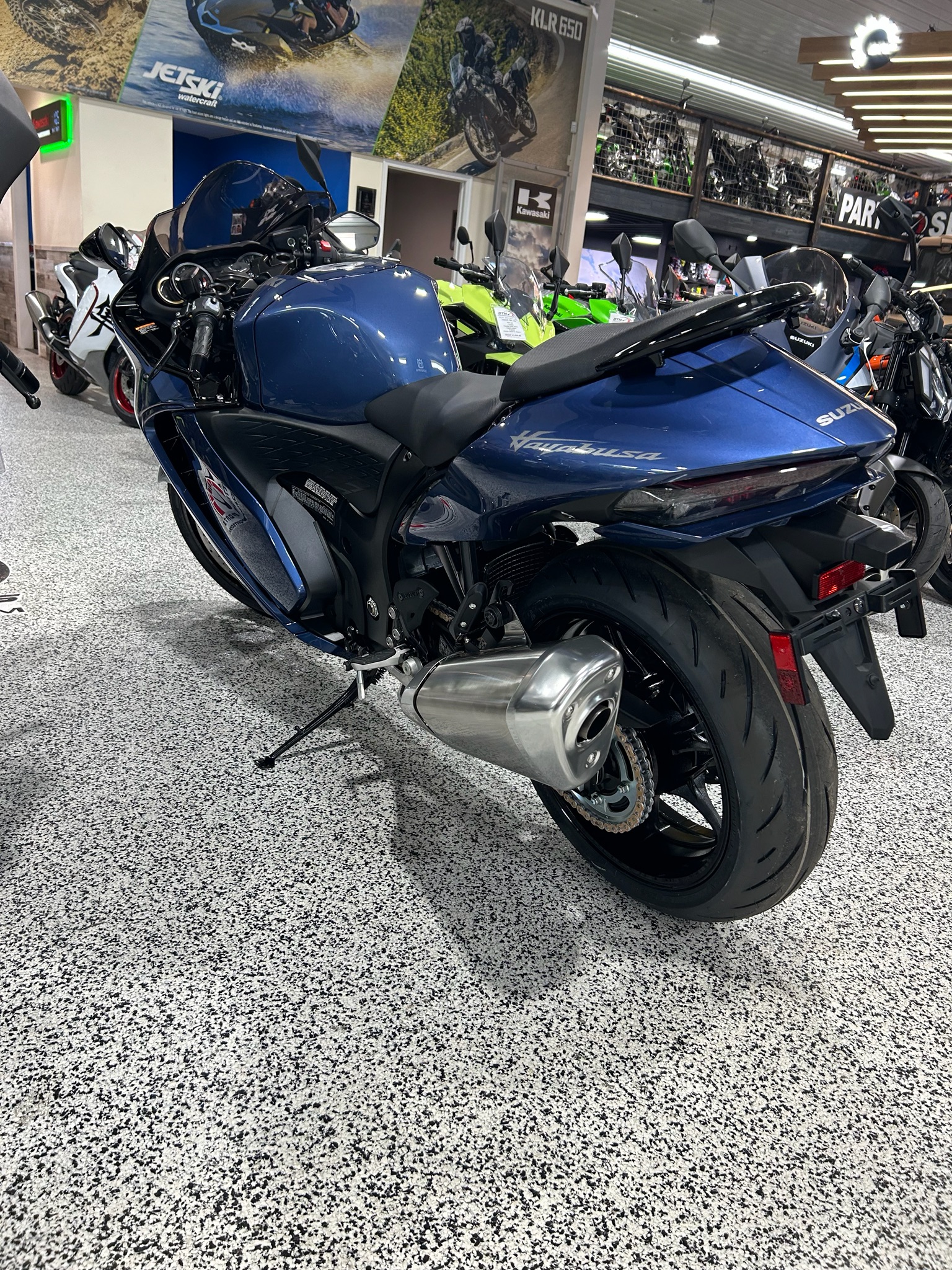 2027 Suzuki Hayabusa 10