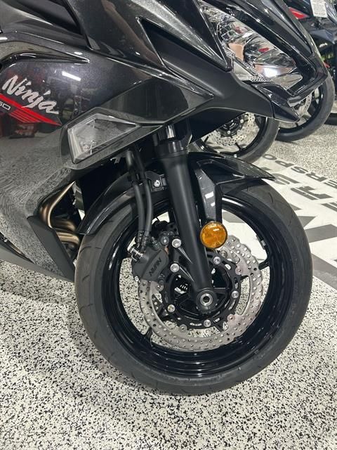 2026 Kawasaki Ninja® 650 5