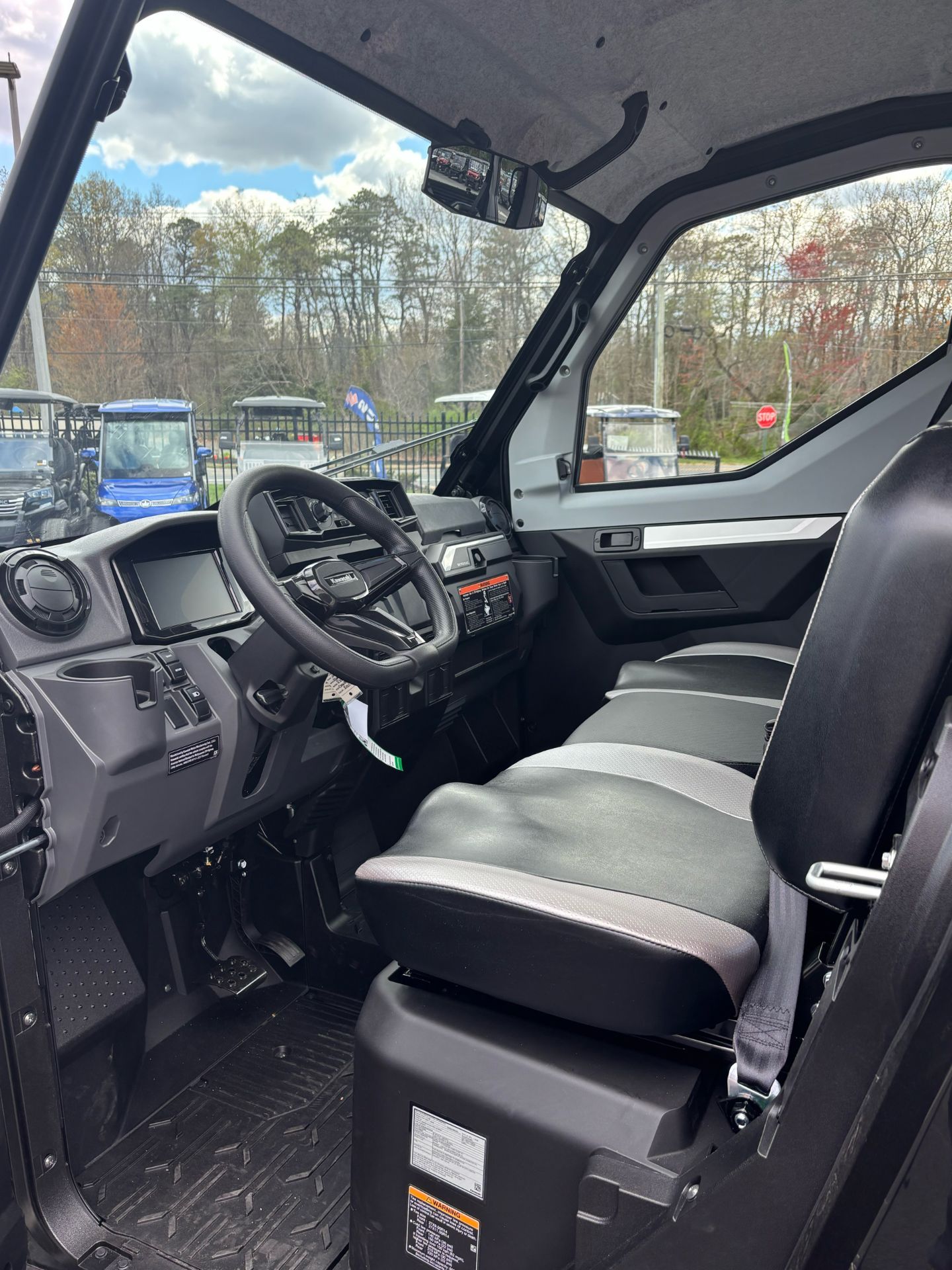 New 2025 Kawasaki RIDGE® CREW HVAC | Utility Vehicles in NJ | KAW502870 ...