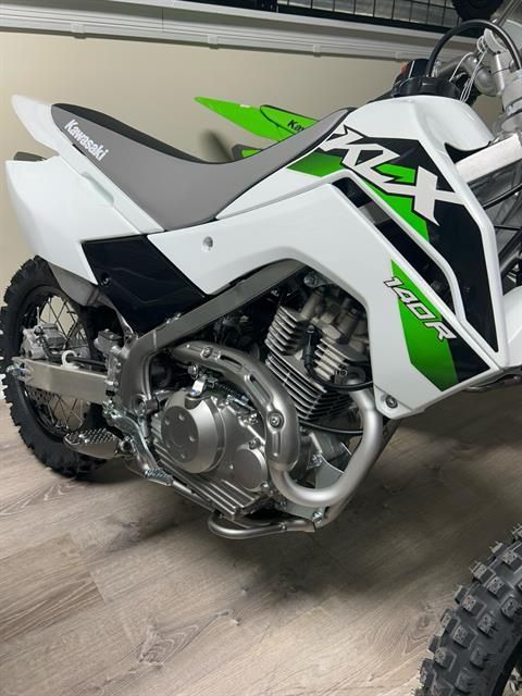 2026 Kawasaki KLX®140R 3