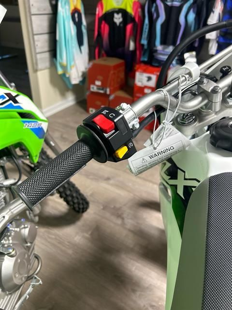 2026 Kawasaki KLX®140R 6