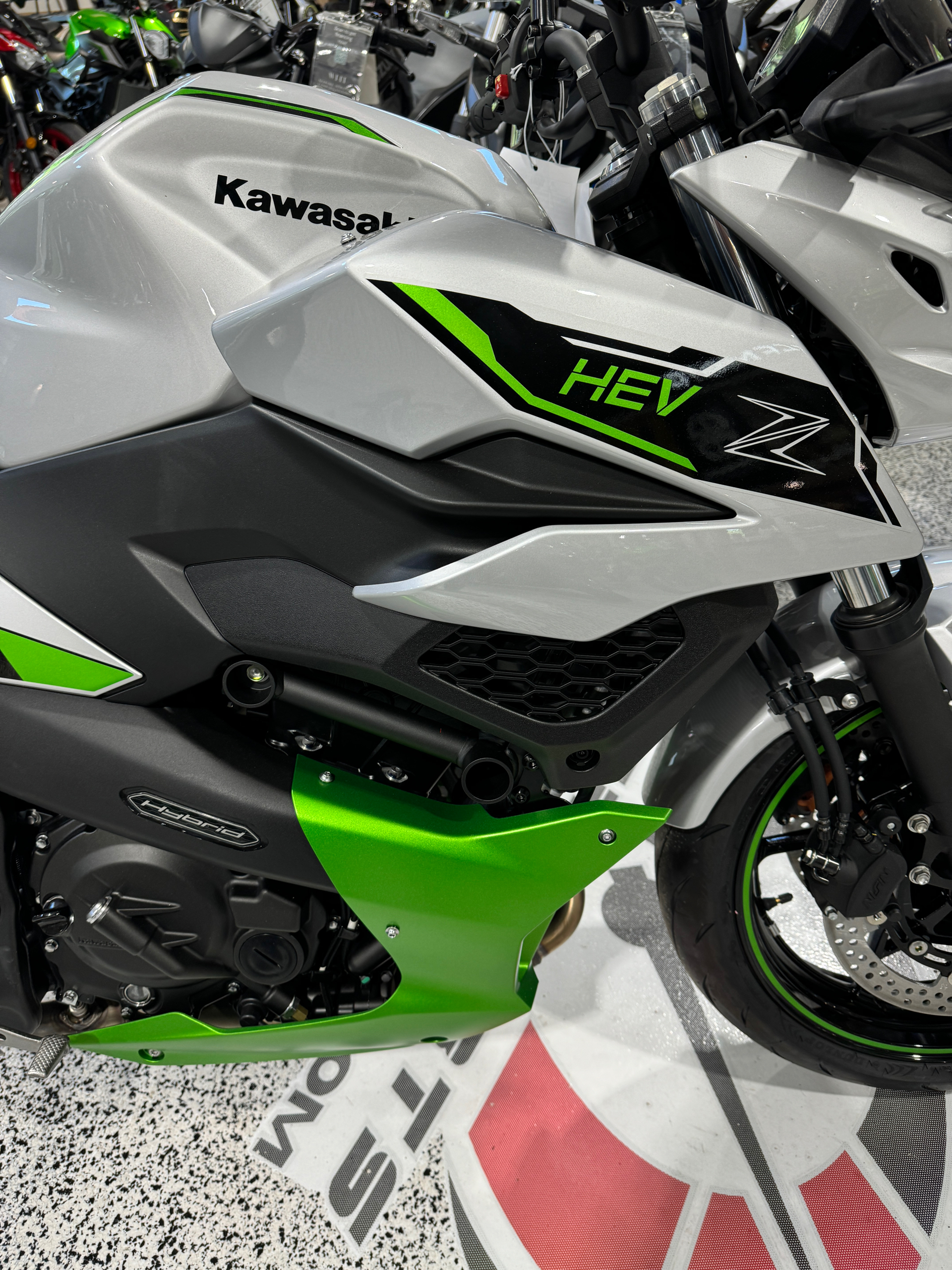 New 2024 Kawasaki Z7 Hybrid ABS | Motorcycles in NJ | KAWA01520