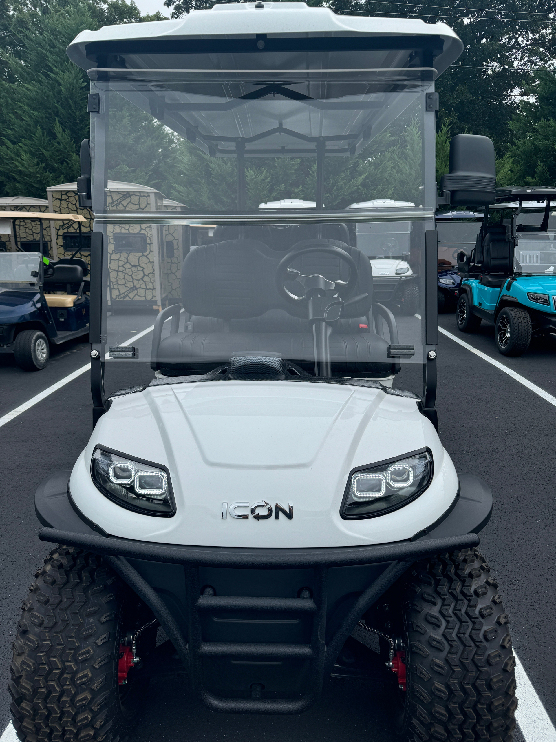New 2025 ICON G60L | Golf Carts in NJ | ICO177725 White