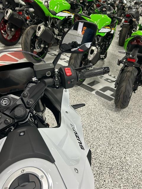 2026 Suzuki GSX-8R 3