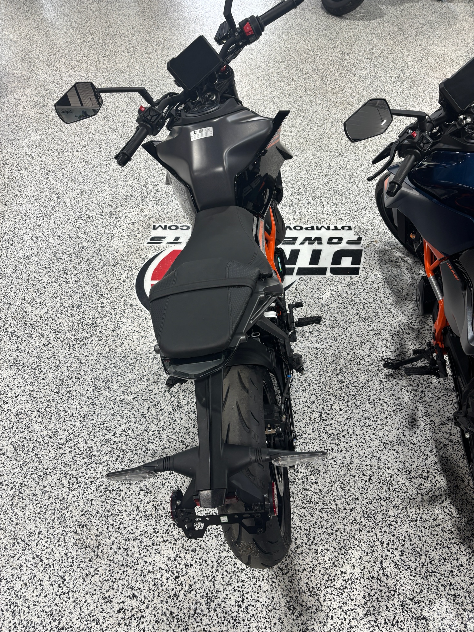2026 KTM 390 Duke 6