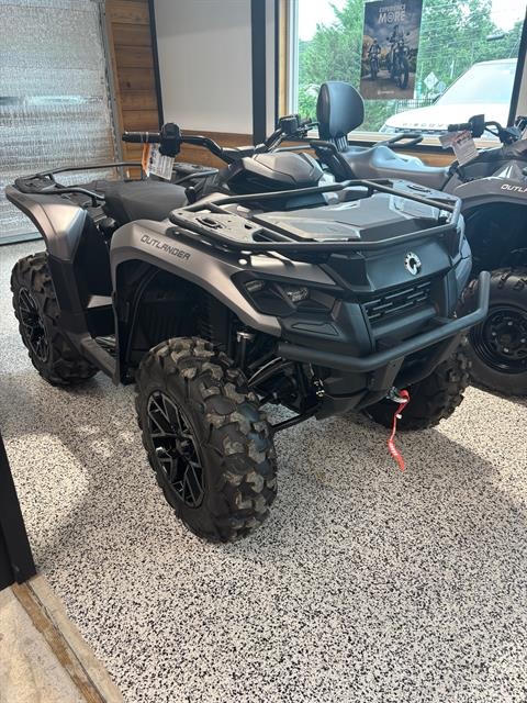 2026 Can-Am™ Outlander XT 700 1
