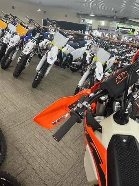 2027 KTM 350 XC-F 6