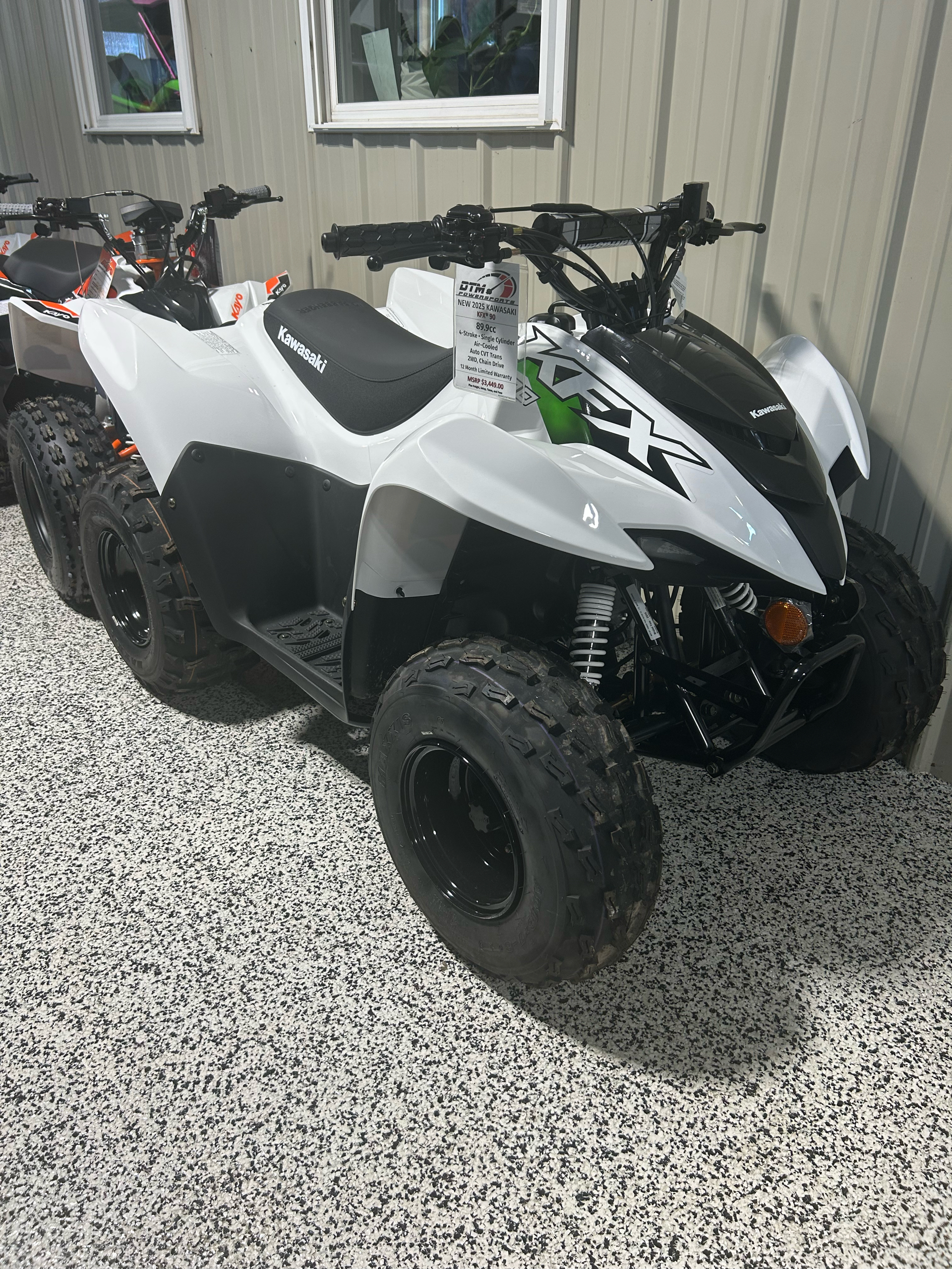 なつページ③ New 2026 Kawasaki KFX®90 | ATVs in NJ | KAWN20207 Bright White