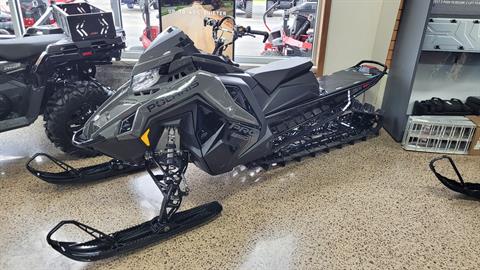 2025 Polaris 850 PRO RMK 155 SC — photo 1 of 5