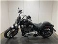 2025 Harley-Davidson Street Bob® 2