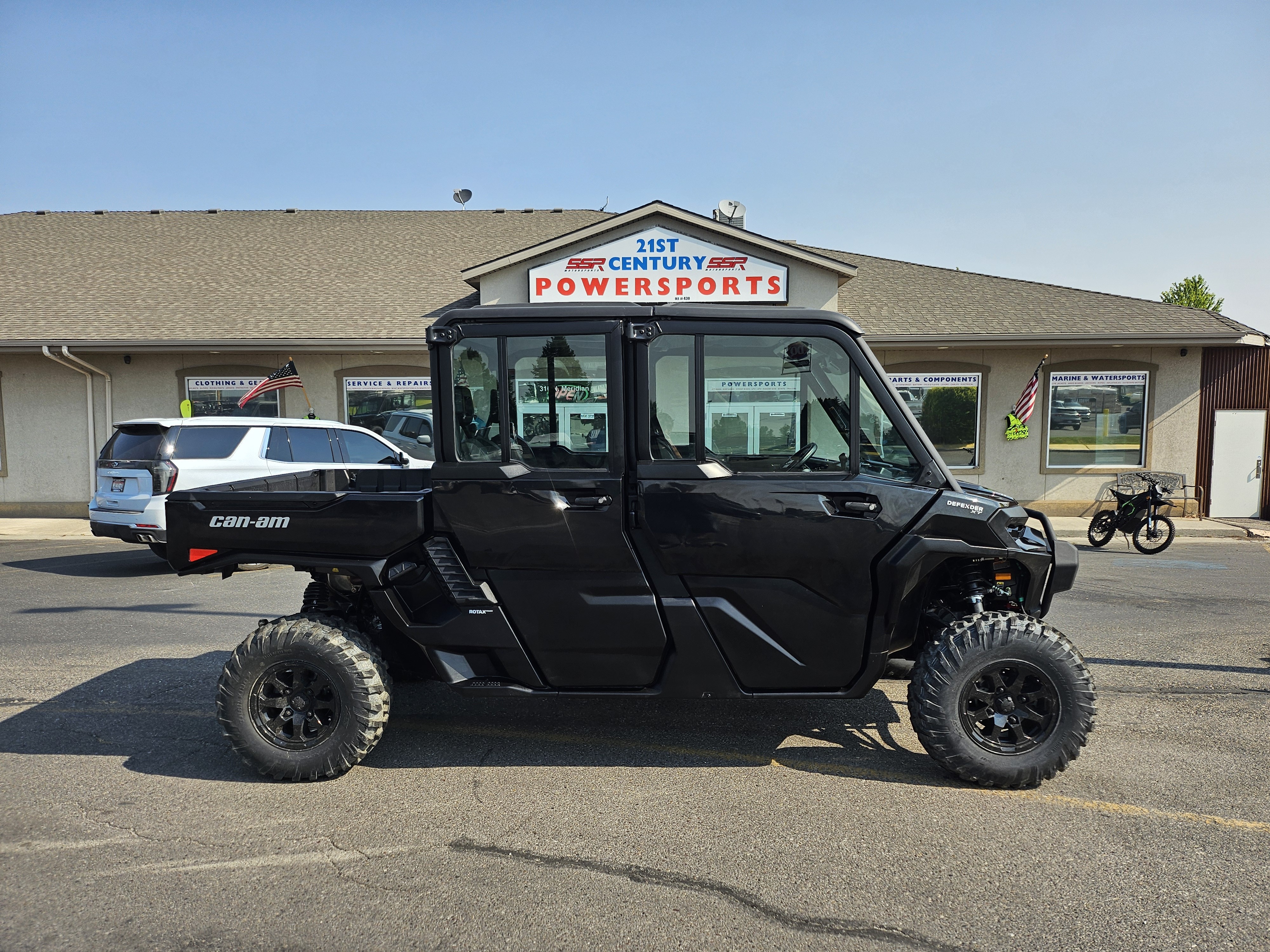 Used 2026 Can-Am Defender MAX XT CAB HD11 | Utility Vehicles in