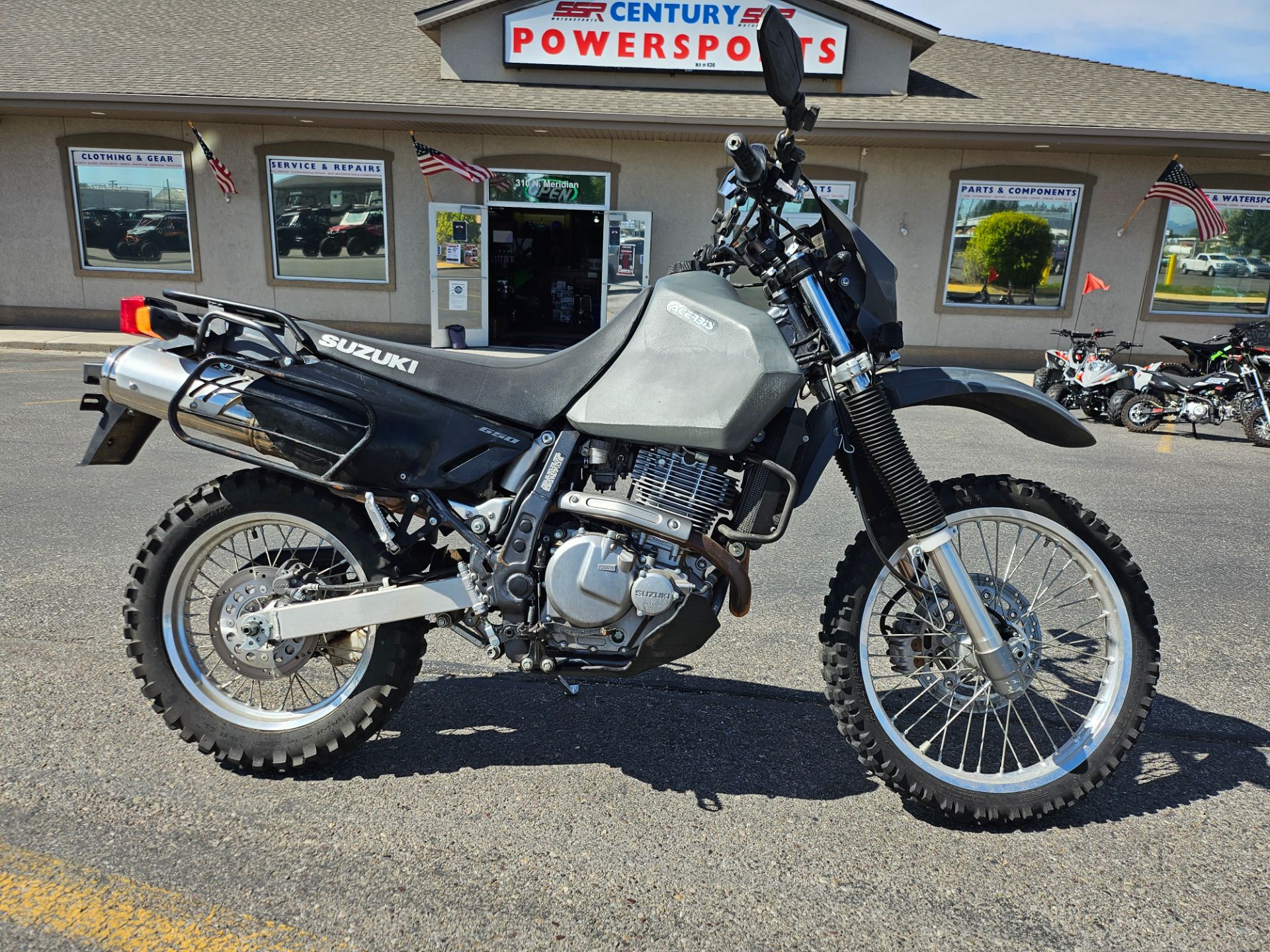 2020 Suzuki DR650S 1