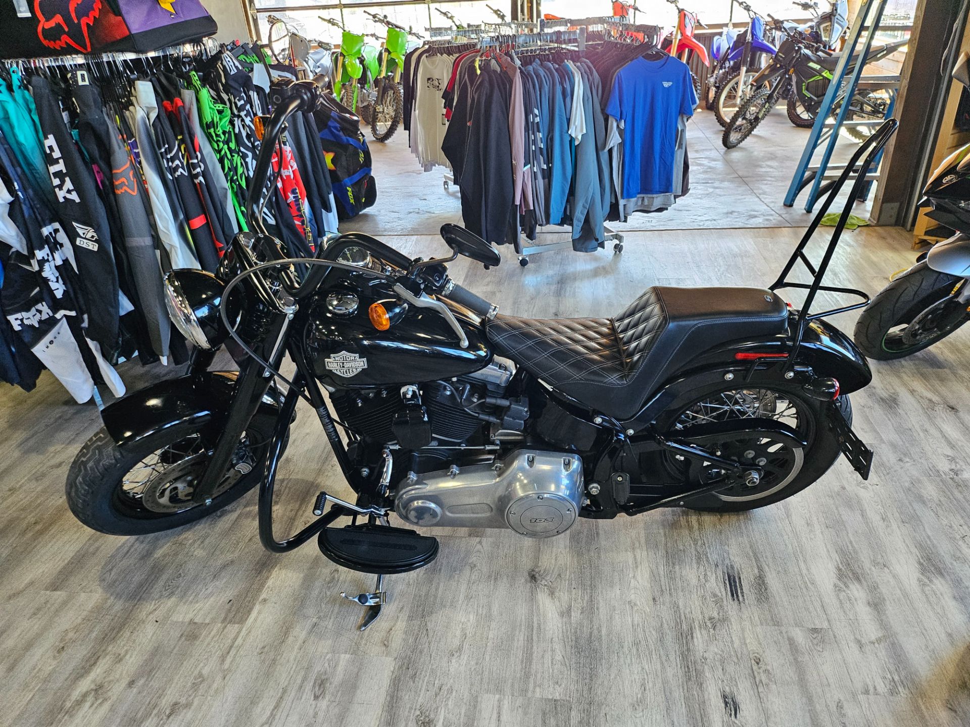 2017 Harley-Davidson Softail Slim® 2