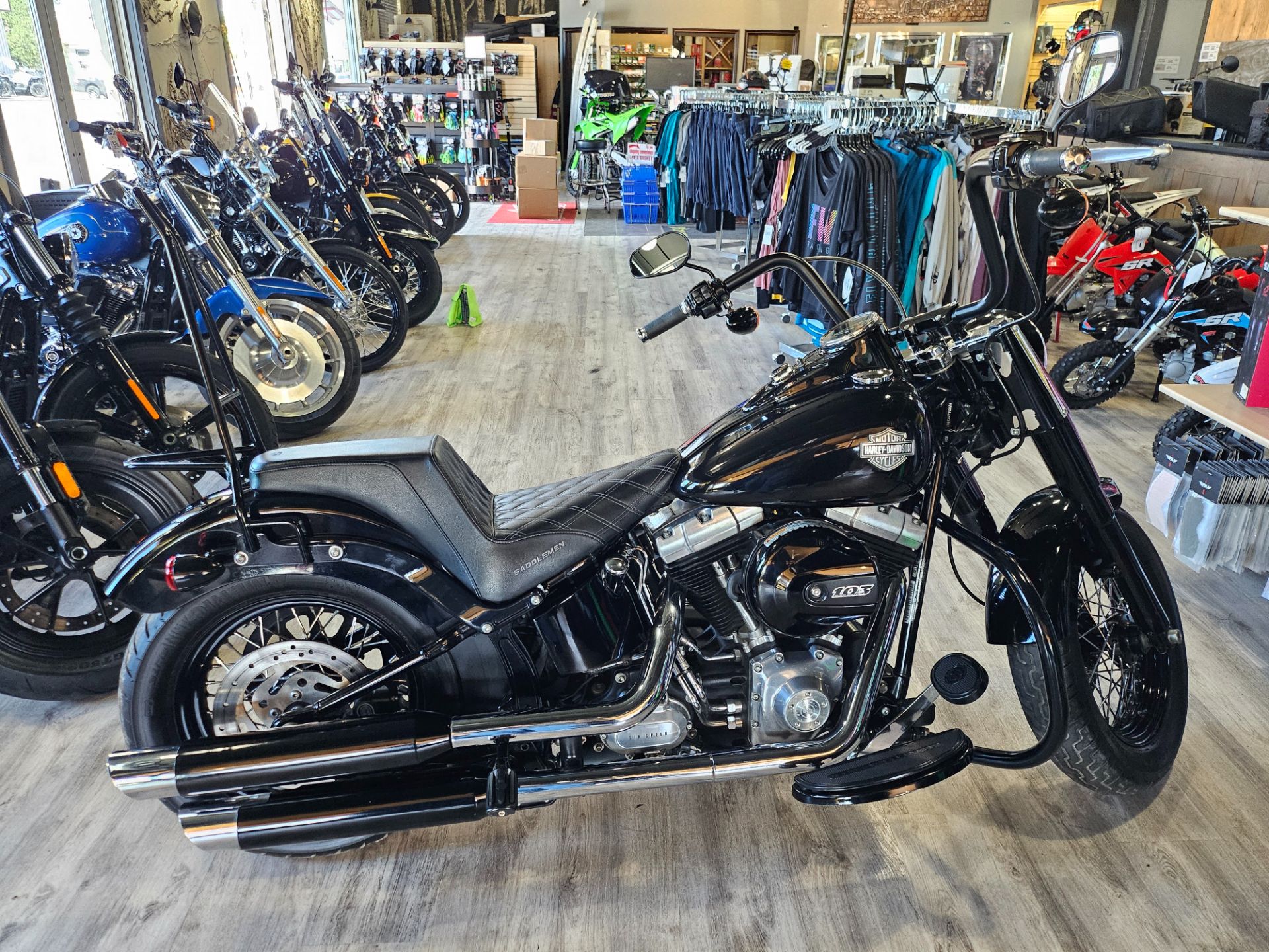 2017 Harley-Davidson Softail Slim® 6