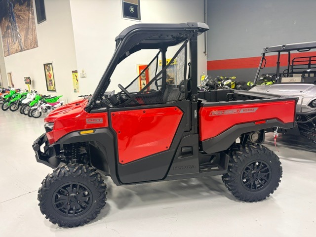 2026 Honda Pioneer 1000 Deluxe 6