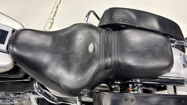 2003 Harley-Davidson FLHRCI Road King® Classic 4